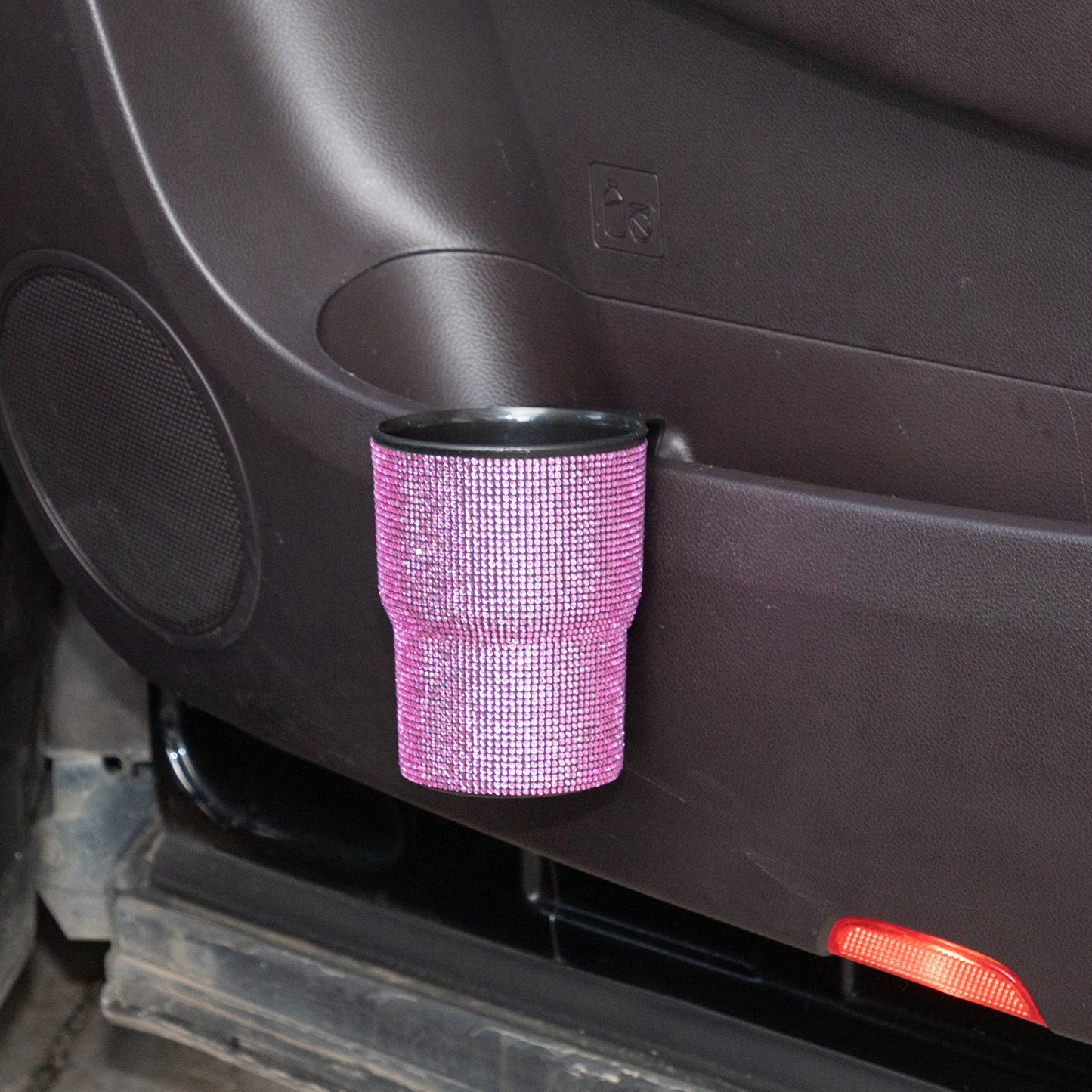 Alt text.